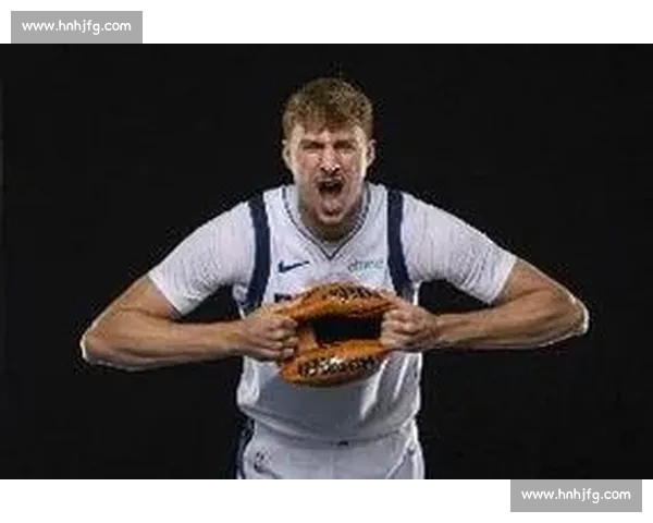 弗拉格满弓隔扣引爆全场！转换进攻成独行侠赢球密码