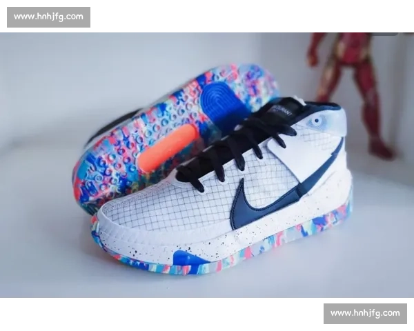 安踏 KT11 杭州首发：致敬克莱生涯，实战性能获赞